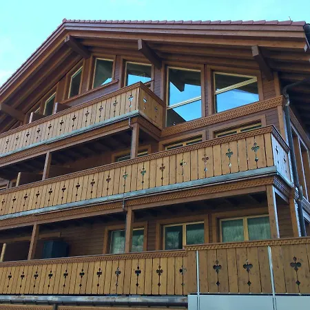 Belmont Penthouse Lägenhet Wengen
